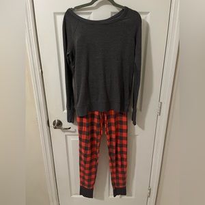 Xhilaration Pajama Set